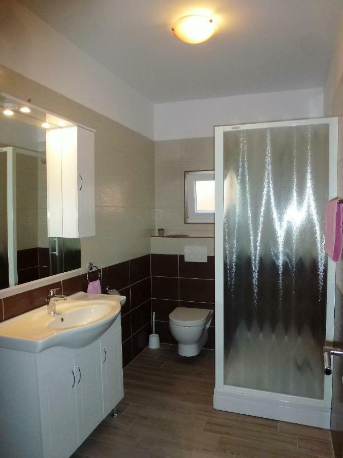 Slavica Apartament *